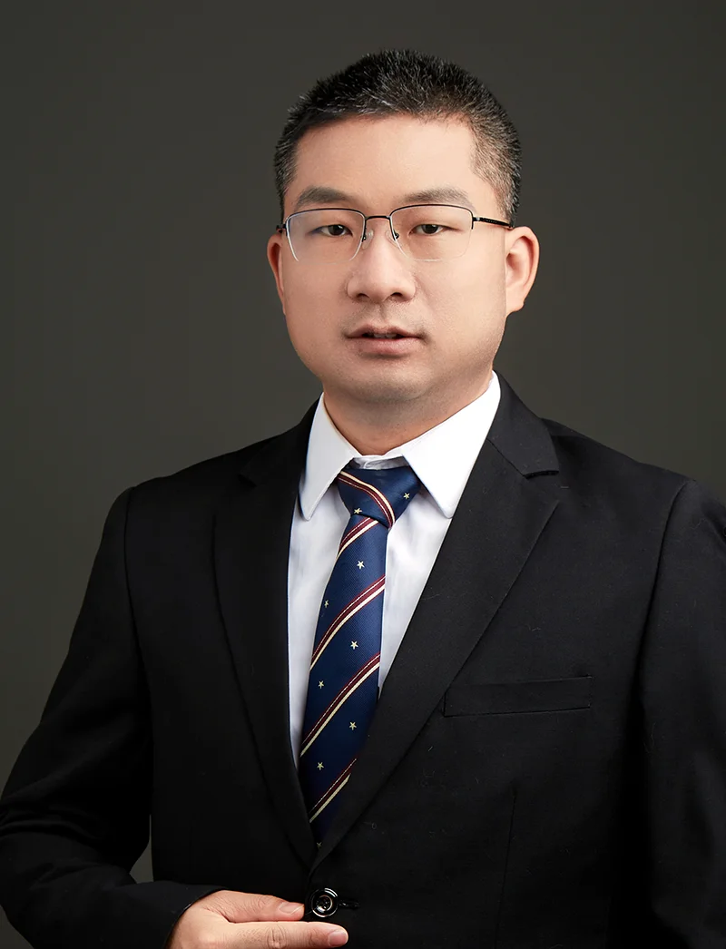 卫四安